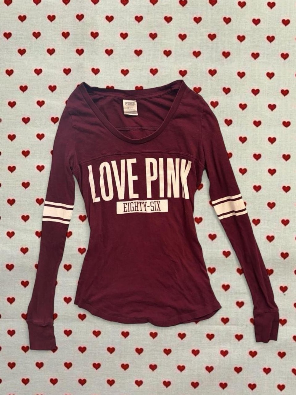 PINK Victoria's Secret Maroon Long Sleeve 'LOVE PINK' Tee
